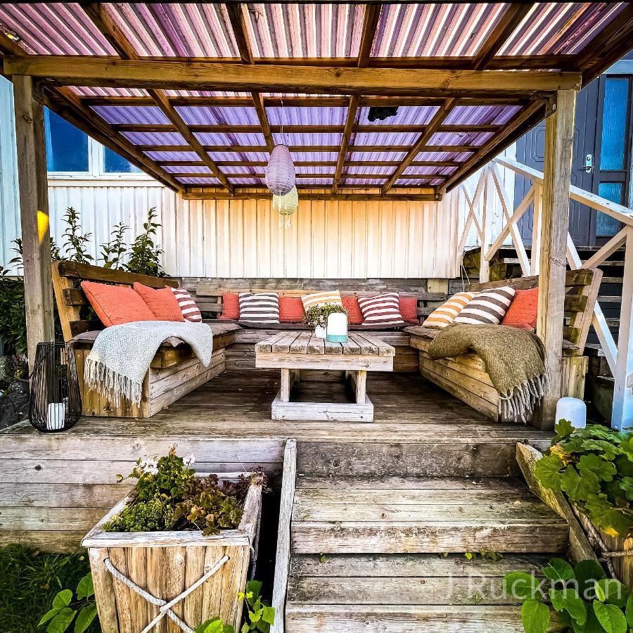 Surfviken Glamping And B&B Stenungsund Bagian luar foto
